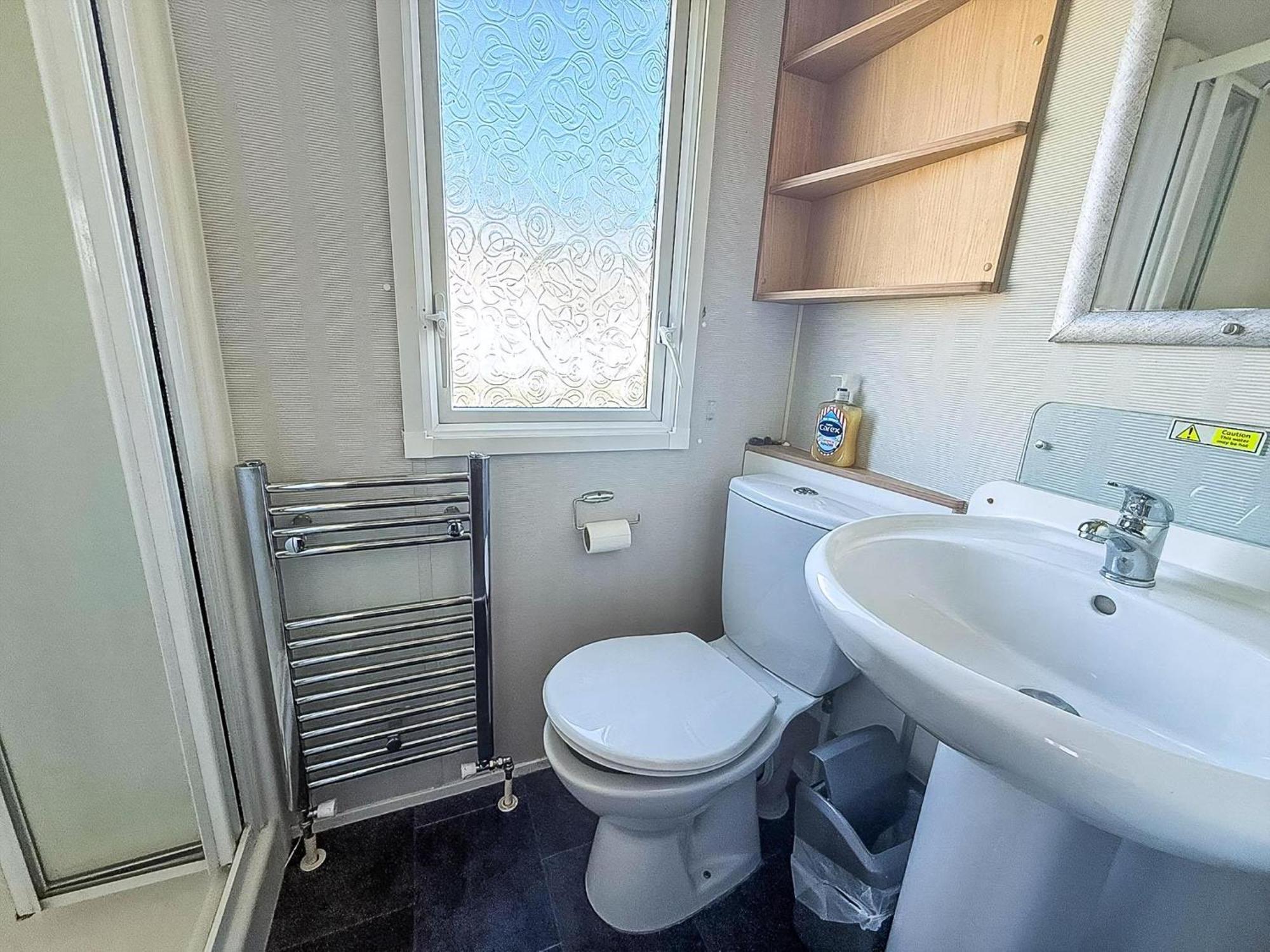 Lovely 8 Berth Caravan Nearby Scratby Beach In Norfolk Ref 50021F Great Yarmouth Zewnętrze zdjęcie